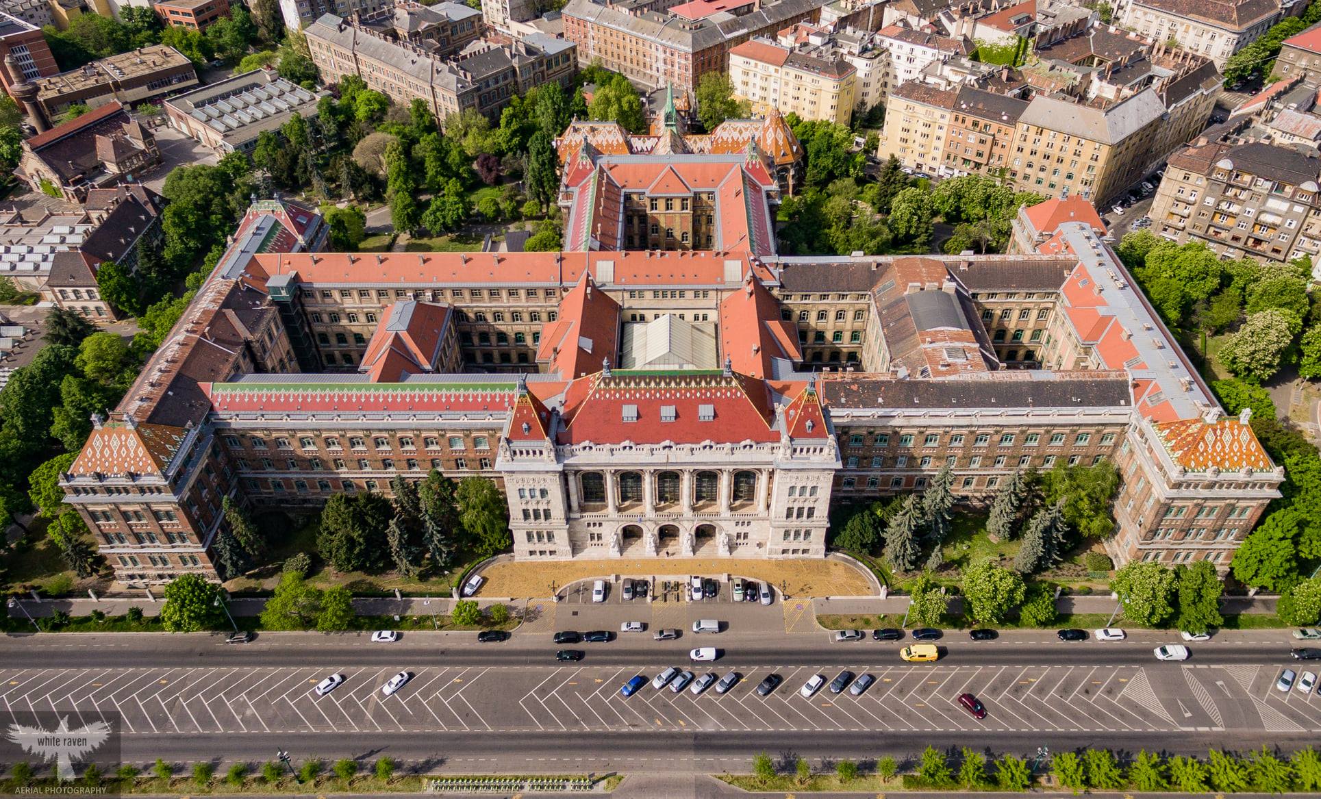 Budapest University of Technology, Main ("K") Building : r/ArchitecturalRevival